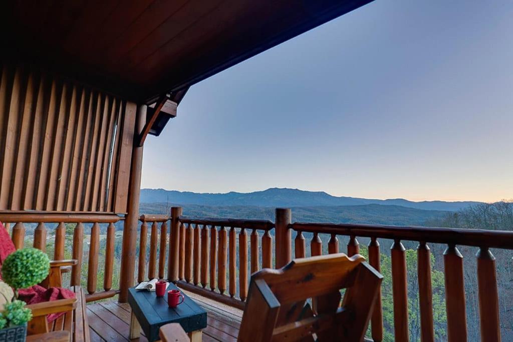 A Natural High Villa Sevierville Esterno foto